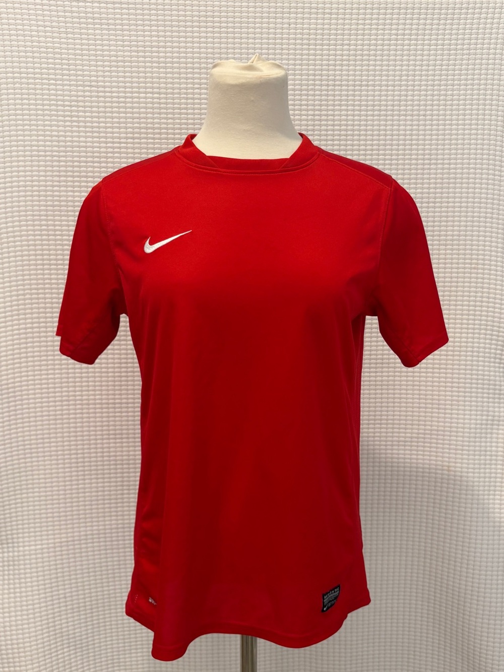 Nike Dri-FIT Red Soccer Jersey Youth XL 13-15 Years